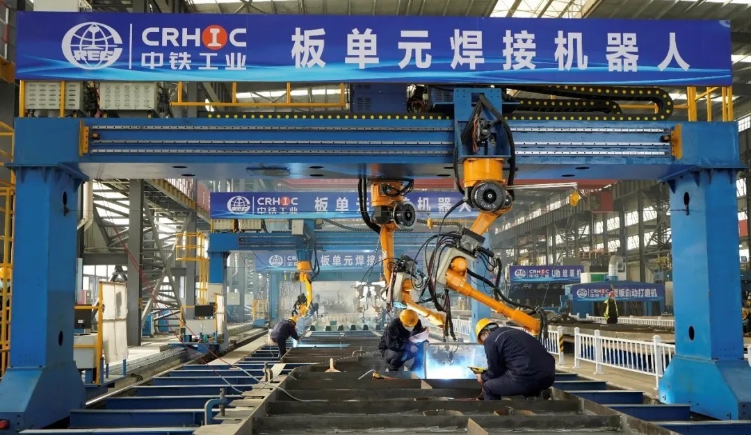 穿云入海 “橋”見通途 | 深中通道正式通車 穿云入海 “橋”見通途 | 深中通道正式通車