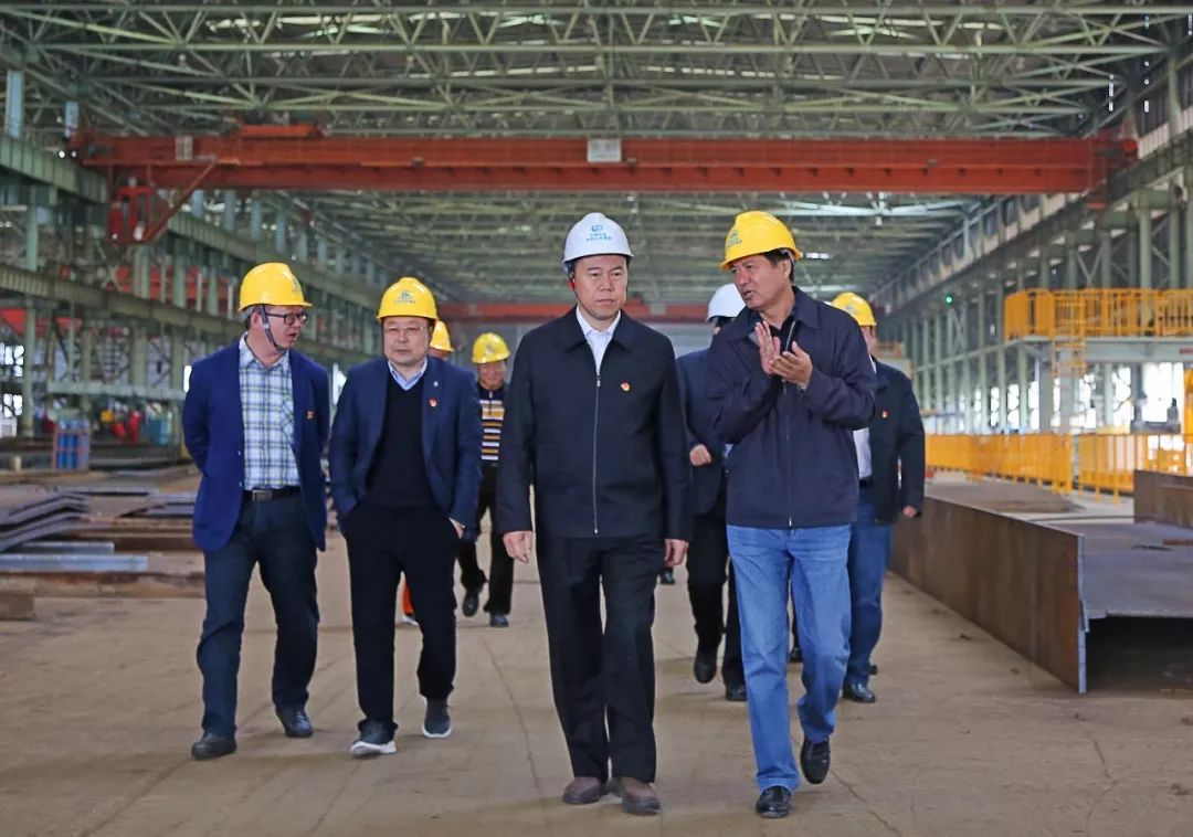 中鐵工業(yè)黨委書記、董事長易鐵軍調(diào)研中鐵南方工程裝備公司 中鐵工業(yè)黨委書記、董事長易鐵軍調(diào)研中鐵南方工程裝備公司