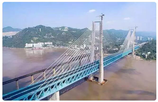 中鐵工業(yè)參建渝貴鐵路正式開通運(yùn)營 中鐵工業(yè)參建渝貴鐵路正式開通運(yùn)營