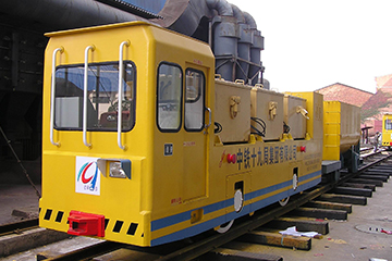 JXKB系列直交變頻蓄電池工礦電機(jī)車