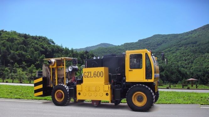 GZL600全浮動共振破碎機