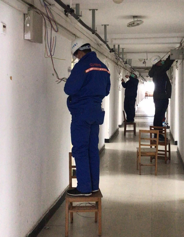 三大抗疫主戰(zhàn)場(chǎng)沖鋒在前,看中鐵重工搶建兩所 三大抗疫主戰(zhàn)場(chǎng)沖鋒在前,看中鐵重工搶建兩所