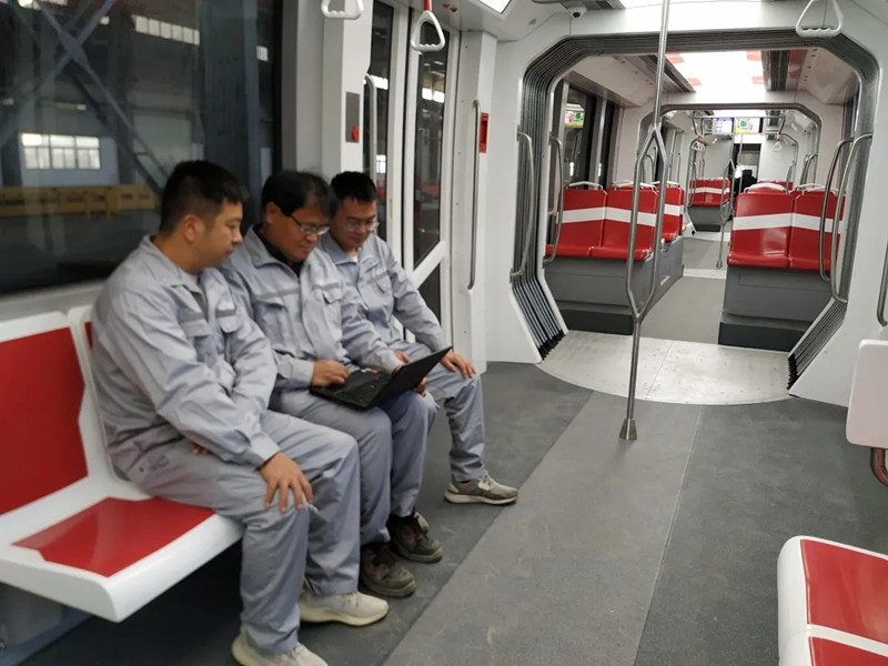 中鐵工業(yè)迅速掀起學(xué)習(xí)宣傳貫徹黨的十九屆五中全會精神熱潮