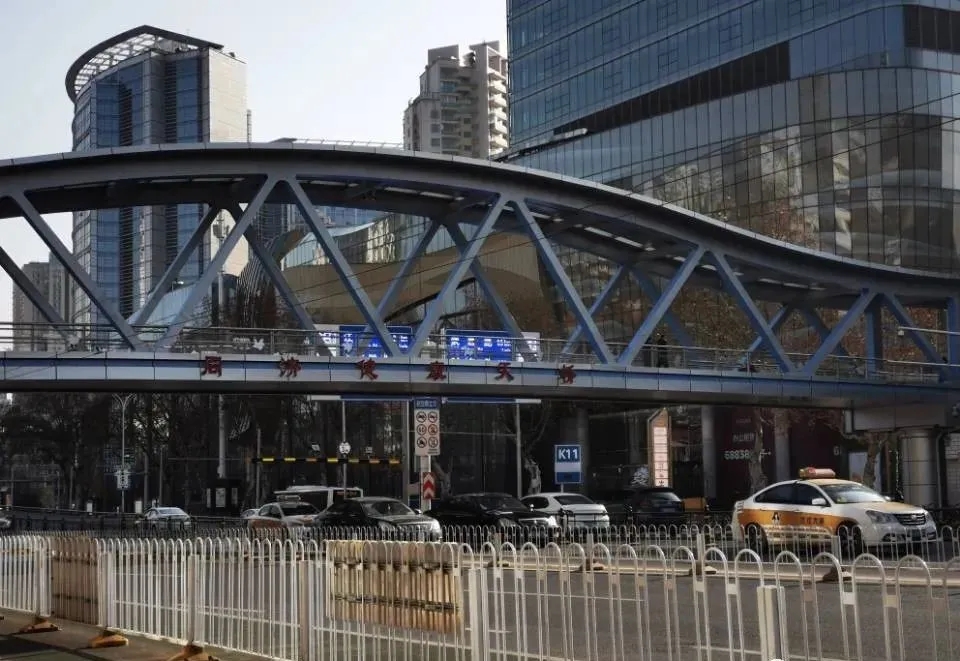在武漢，有座工業(yè)造感恩橋，火了！